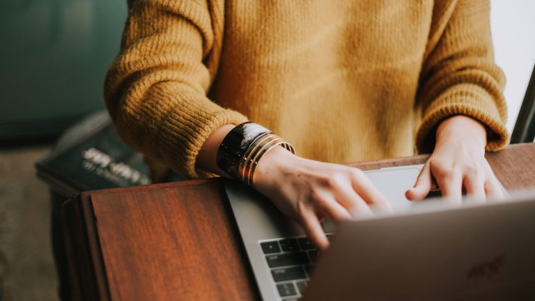 AdSense vs Mediavine vs Ezoic vs Raptive